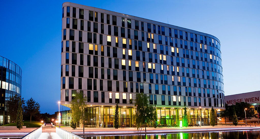 Вена Рождество Courtyard by Marriott Vienna Messe