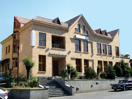 Yerevan Deluxe Hotel Ереван центр завтрак