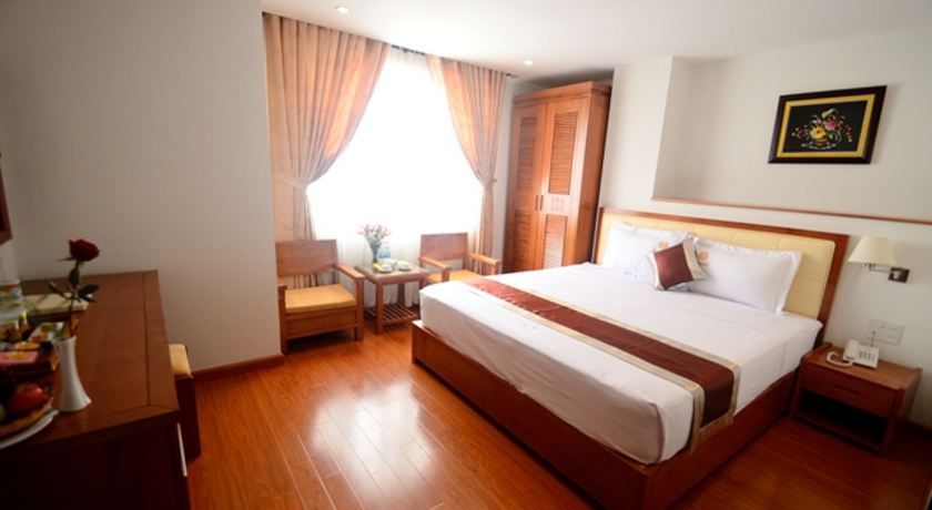 goldeb-beach-nha-trang-3-nomed-luks