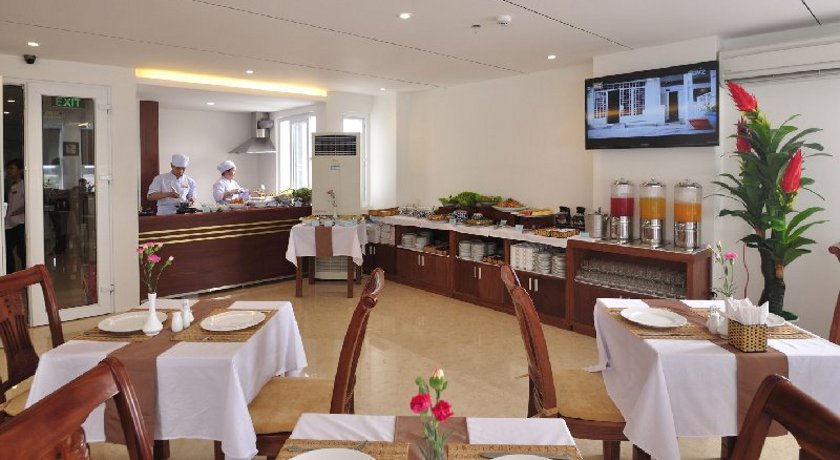 golden-beach-nha-trang-3-restoran